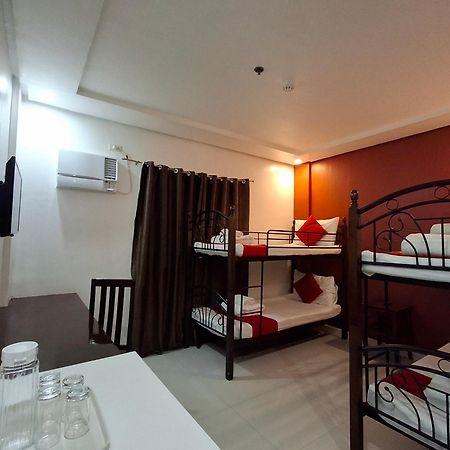 Royale Parc Hotel Puerto Princesa Palawan Экстерьер фото
